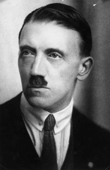 Adolf Hitler joven